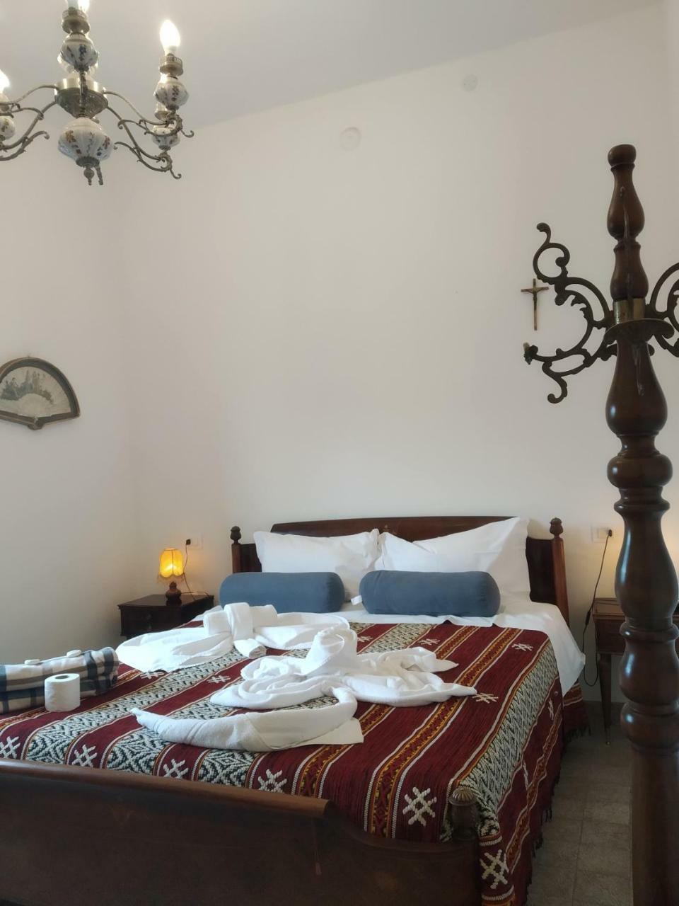Mavipagi Bed & Breakfast *